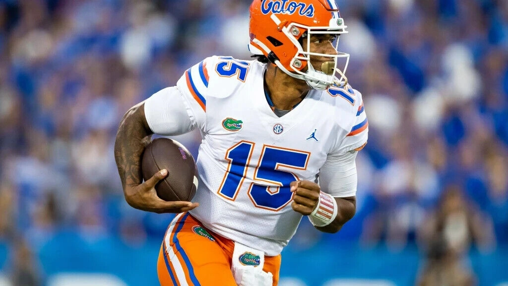 Anthony Richardson Signed Florida Gators Mini Helmet (Beckett COA) 2022 #1 QB