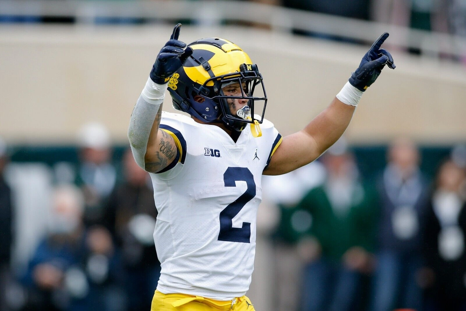 Blake Corum Signed Michigan Jersey (Beckett) Wolverines #1 Running Back