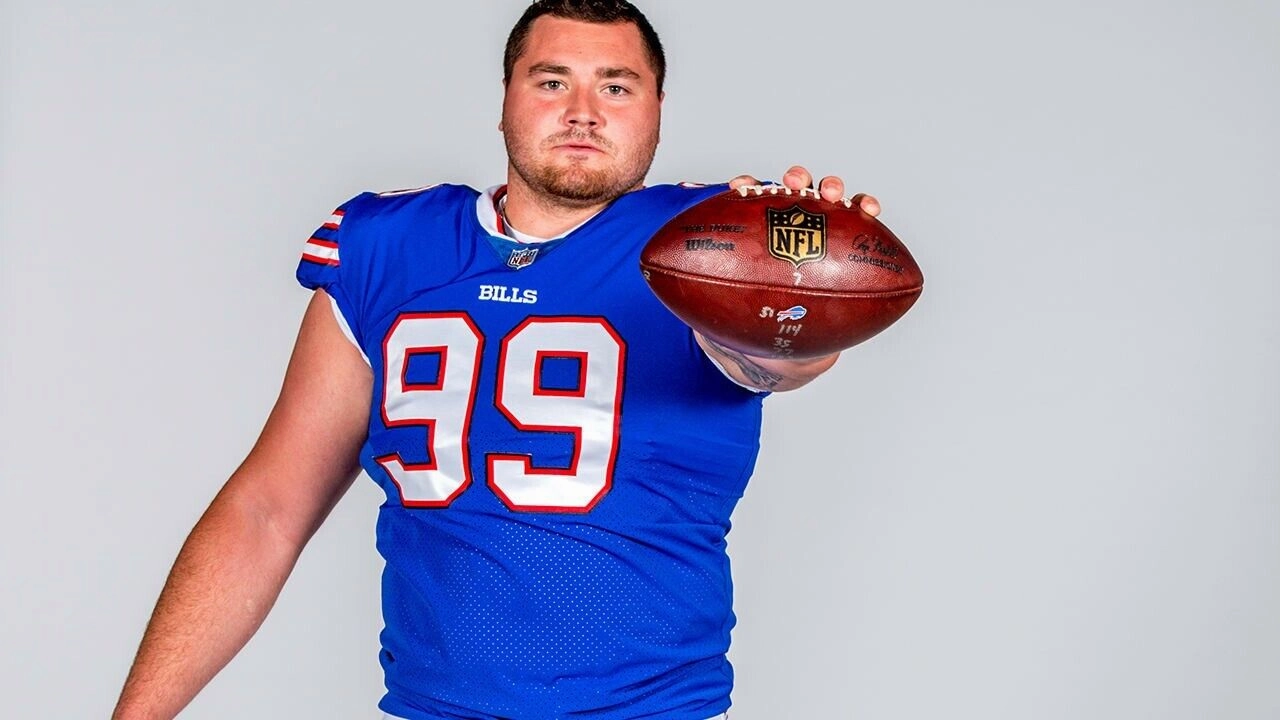 Harrison Phillips Signed Buffalo Bills Jersey (Beckett COA) 2018 3rd Rnd Pck D.T