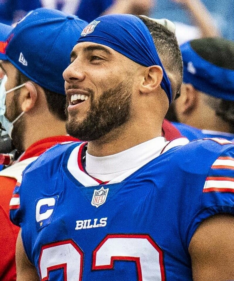 Micah Hyde Signed Buffalo Bills Jersey (Beckett) 2017 Pro Bowl Defensive Back