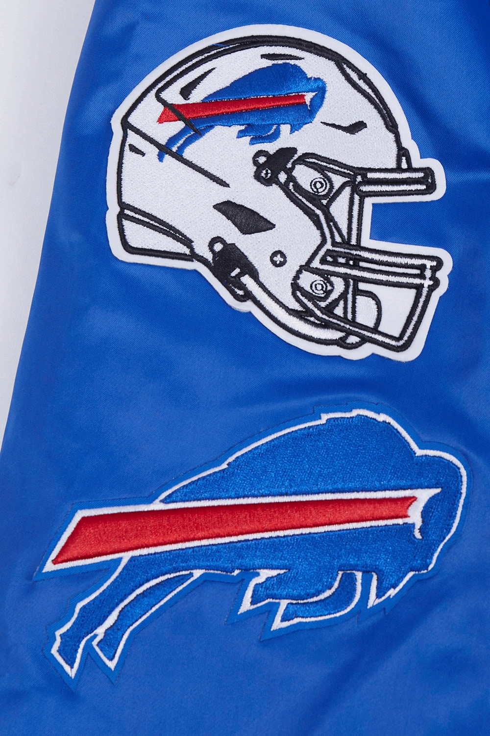 NFL BUFFALO BILLS OLD ENGLISH MEN'S RIB SATIN JACKET (ROYAL BLUE/RED)