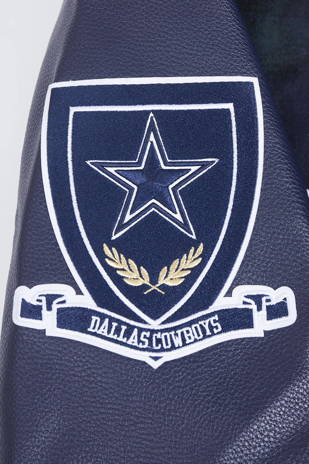 NFL DALLAS COWBOYS PRO PREP PLAID MEN'S WOOL VARSITY JACKET (FOREST GREEN/MIDNIGHT NAVY)