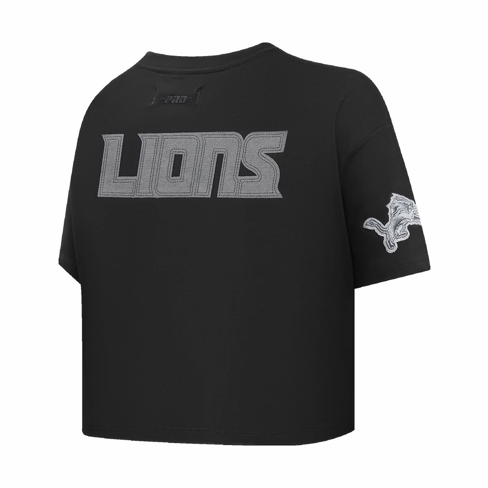NFL DETROIT LIONS VARSITY BLUES WOMEN'S BOXY TEE (BLACK)