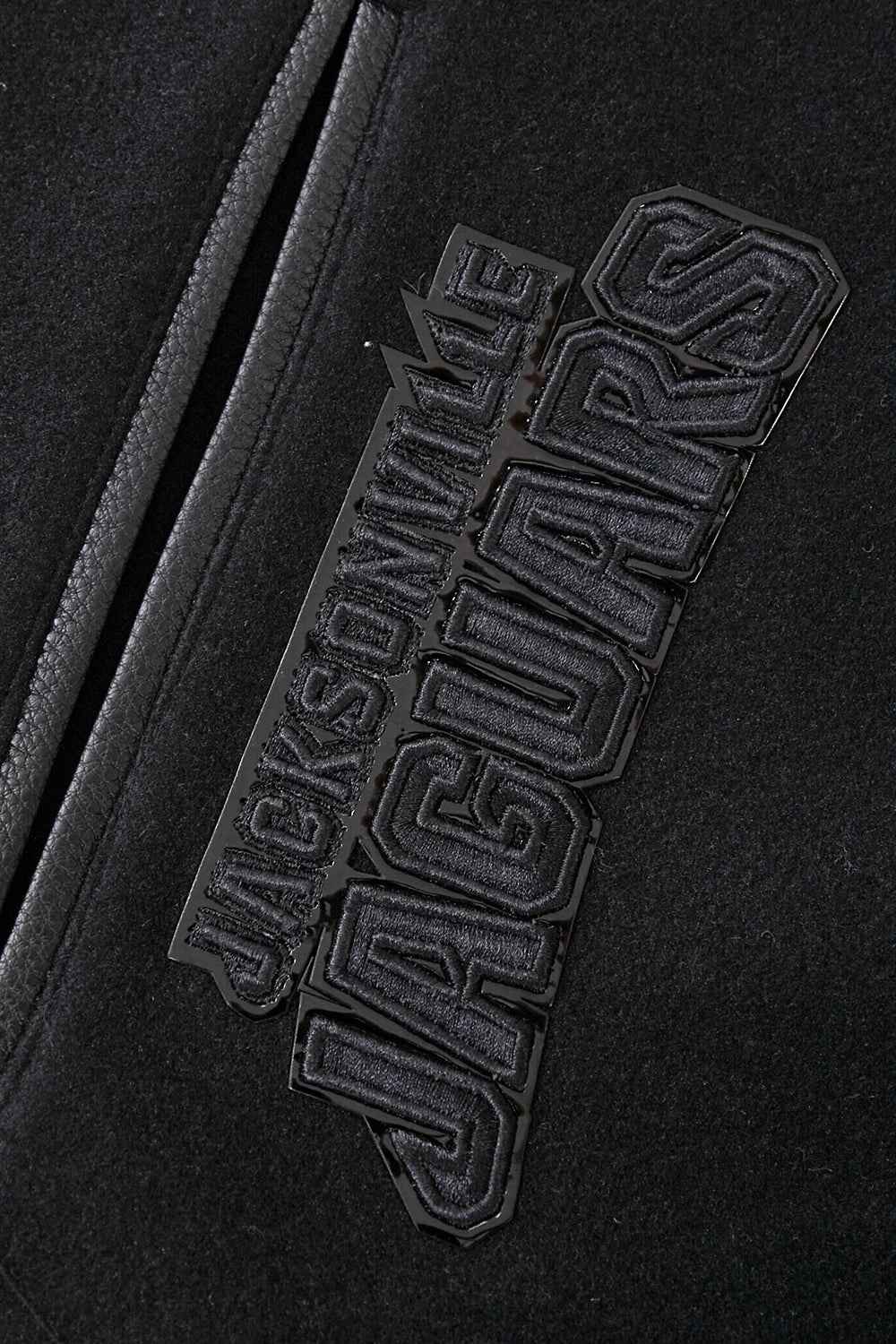 NFL JACKSONVILLE JAGUARS TRIPLE BLACK MEN'S WOOL VARSITY JACKET (TRIPLE BLACK MEN'S)
