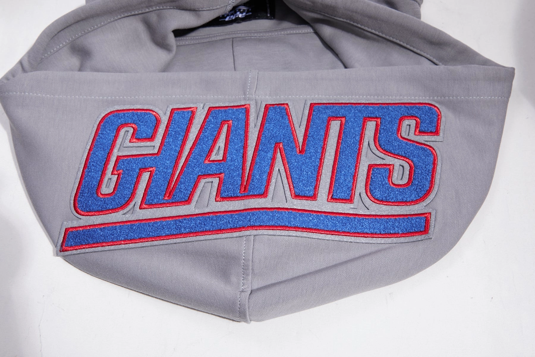 NFL NEW YORK GIANTS CLASSIC CHENILLE MEN'S PULLOVER HOODIE (GRAY)