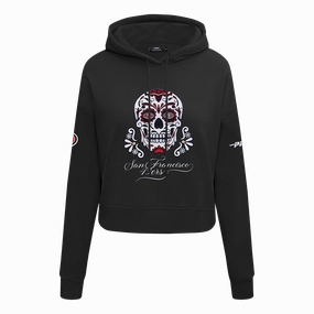 NFL SAN FRANCISCO 49ERS SUGAR SKULL WOMEN'S FLEECE CROPPED PULLOVER HOODIE (BLACK)