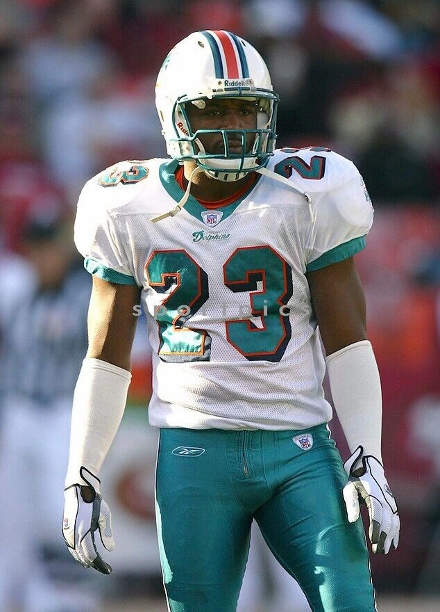 Patrick Surtain Signed Miami Dolphins Jersey (JSA COA) 1998 2nd Round Pick D B