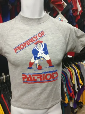 Vintage 80s NEW ENGLAND PATRIOTS NFL T-Shirt YM (Deadstock)
