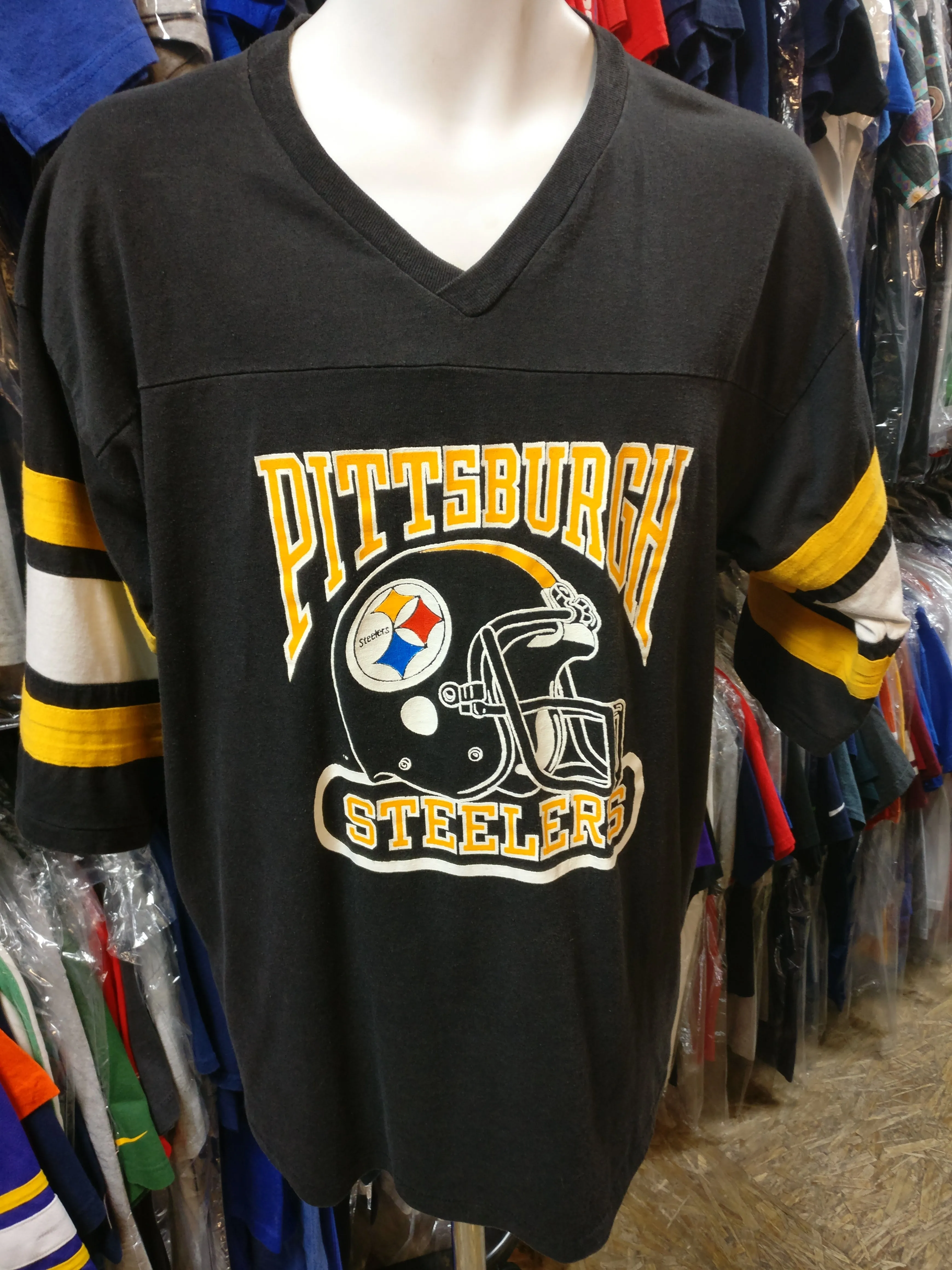 Vintage 90s PITTSBURGH STEELERS NFL Logo 7 T-Shirt L