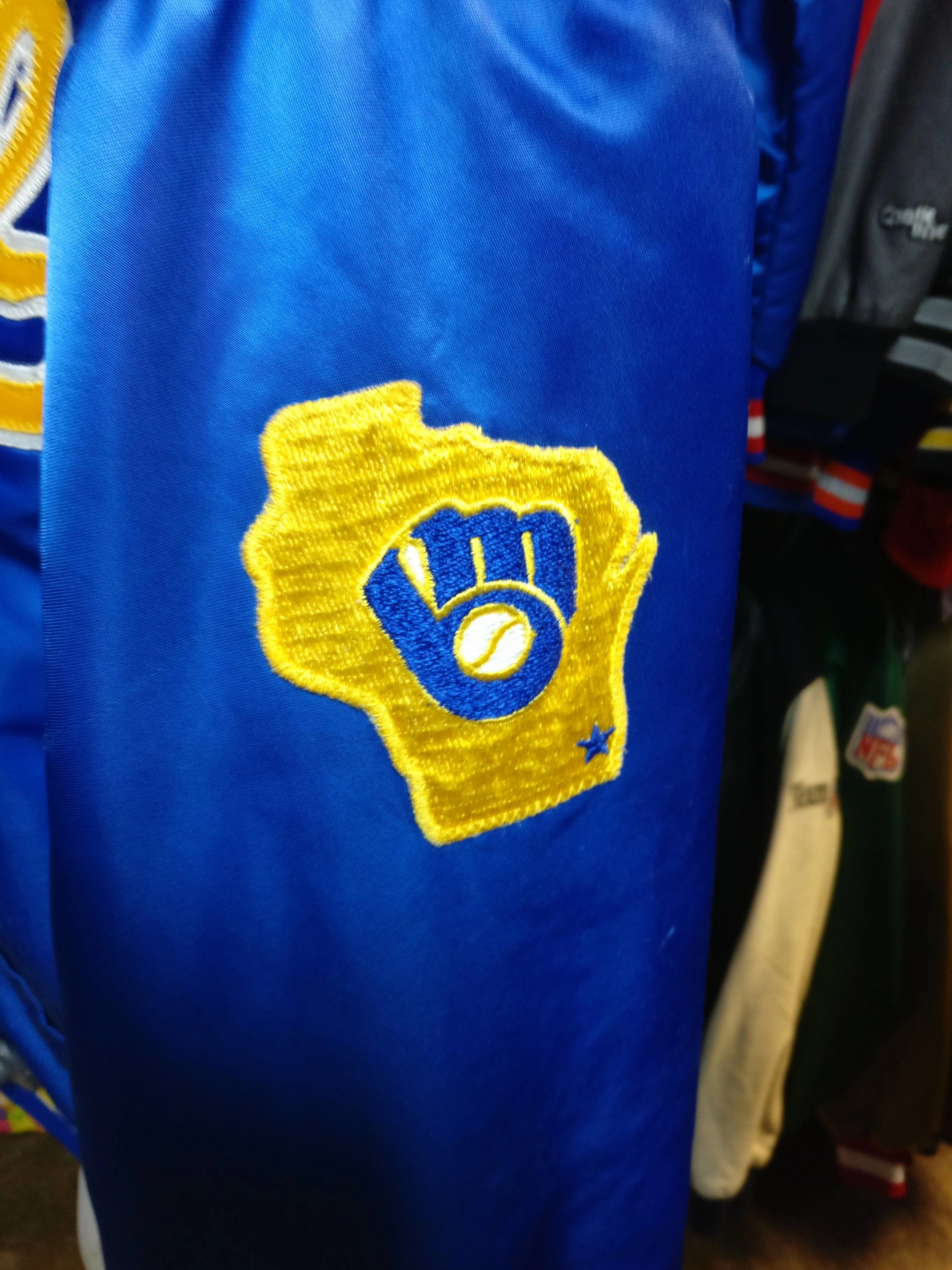 Vintage 90s MILWAUKEE BREWERS MLB Starter Nylon Jacket M