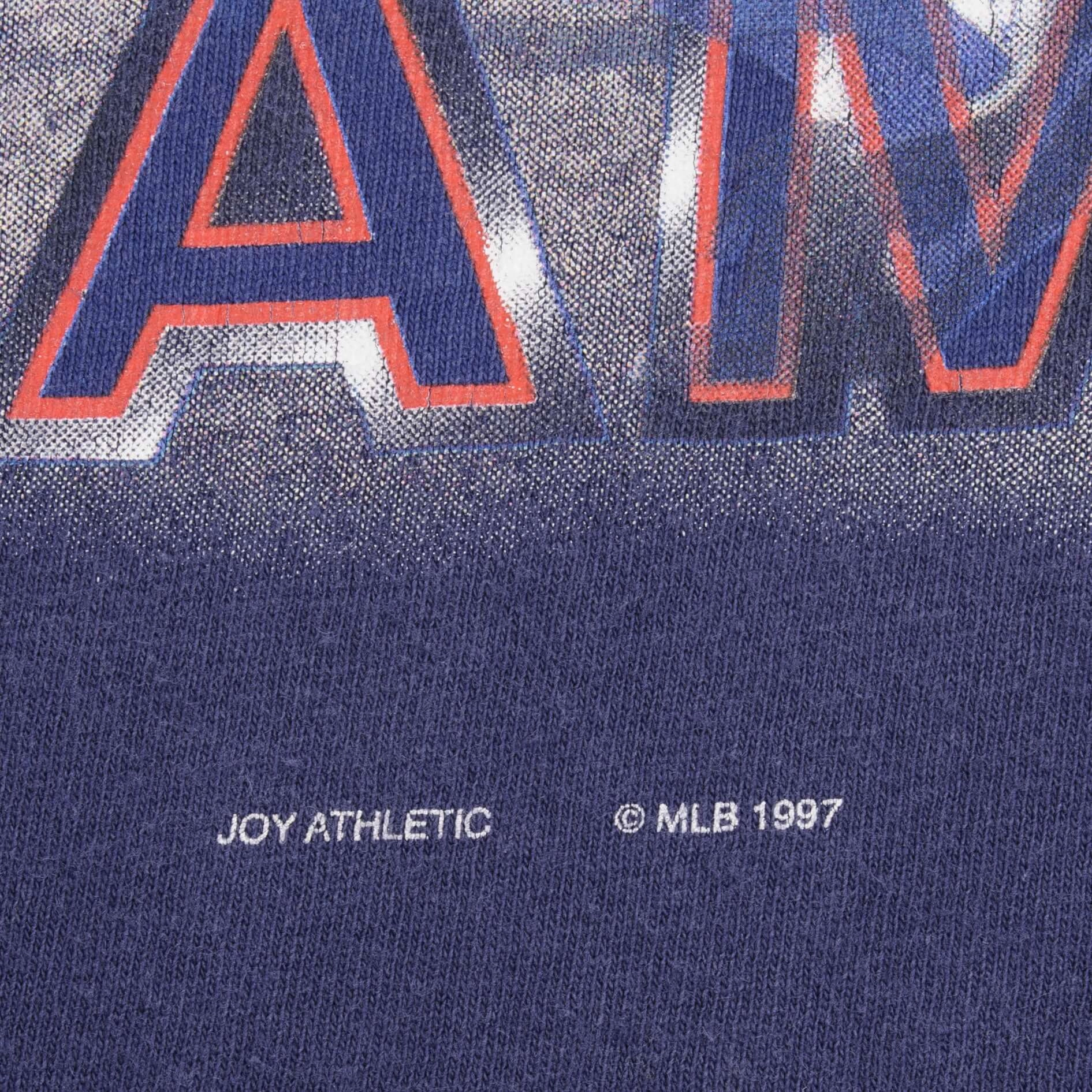 VINTAGE MLB CLEVELAND INDIANS MATT WILLIAMS 1997 TEE SHIRT SIZE 2XL MADE IN USA