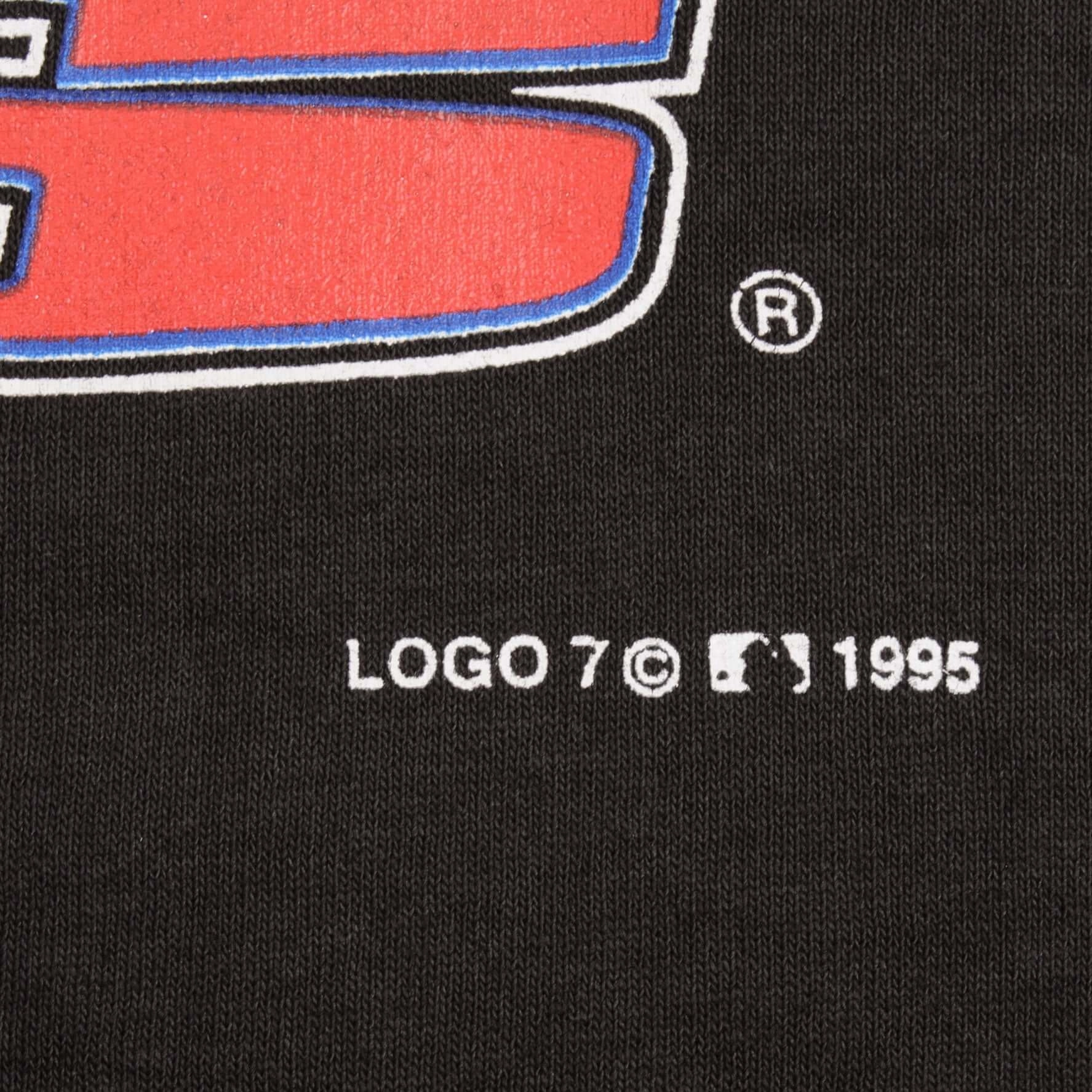 VINTAGE MLB PHILADELPHIA PHILLIES TEE SHIRT 1995 SIZE XL