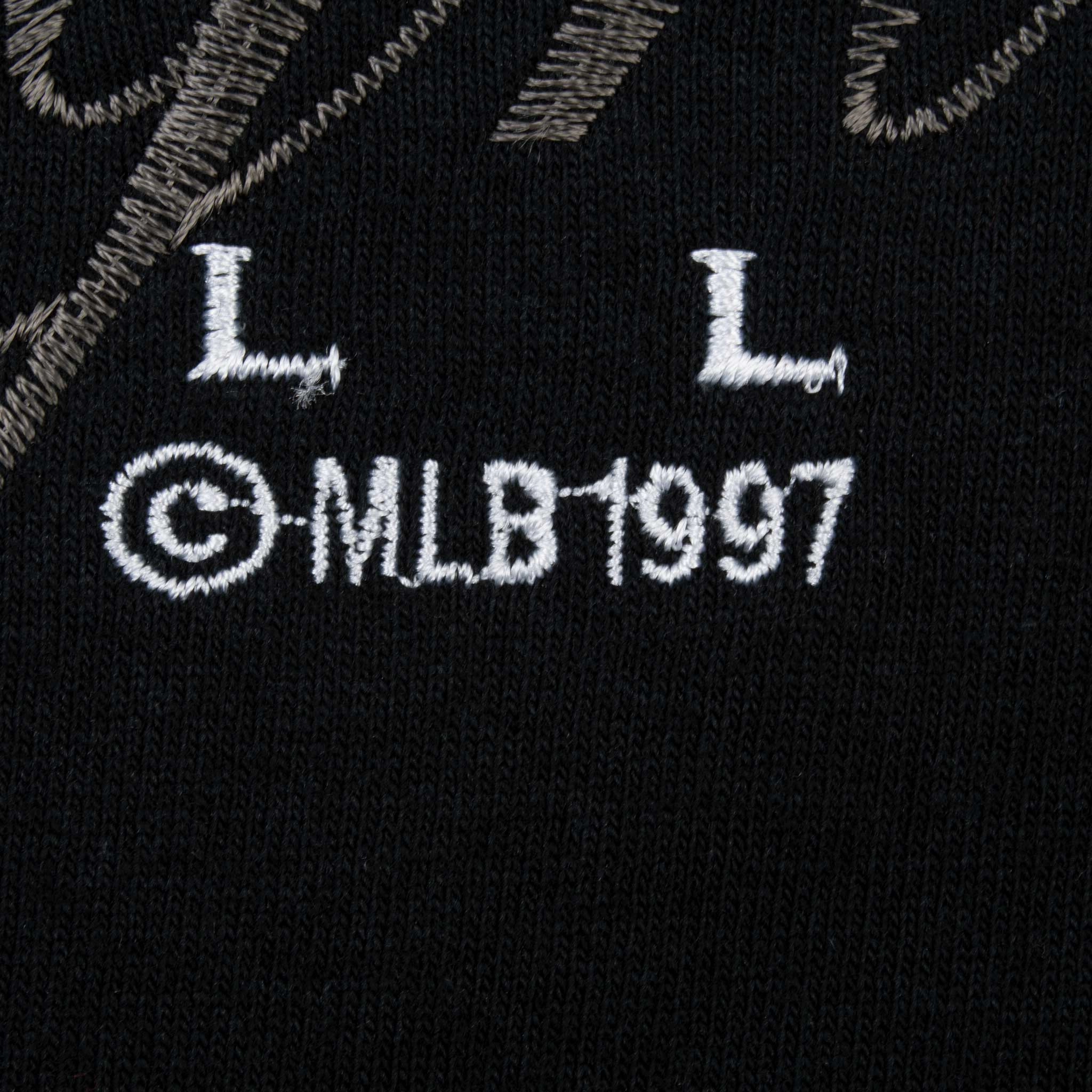 VINTAGE MLB PITTSBURGH PIRATES EMBROIDERED TEE SHIRT 1997 MEDIUM MADE IN USA