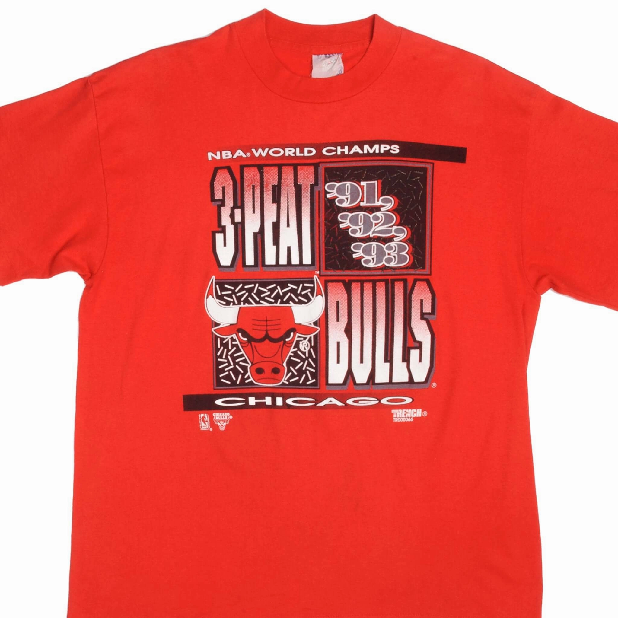 VINTAGE NBA CHICAGO BULLS CHAMPIONS 1993 TEE SHIRT SIZE LARGE MADE IN USA